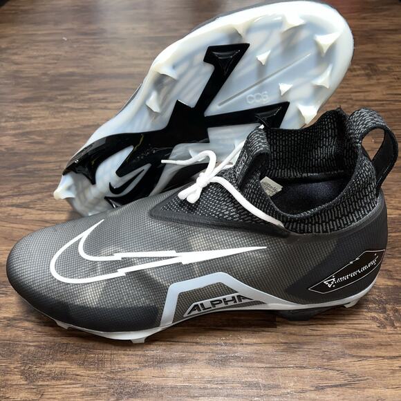 Nike Alpha Menace ELITE 3 Mid 3/4 Mens Football Cleats- CT6648 Size 17 MSRP $200 - Picture 1 of 13